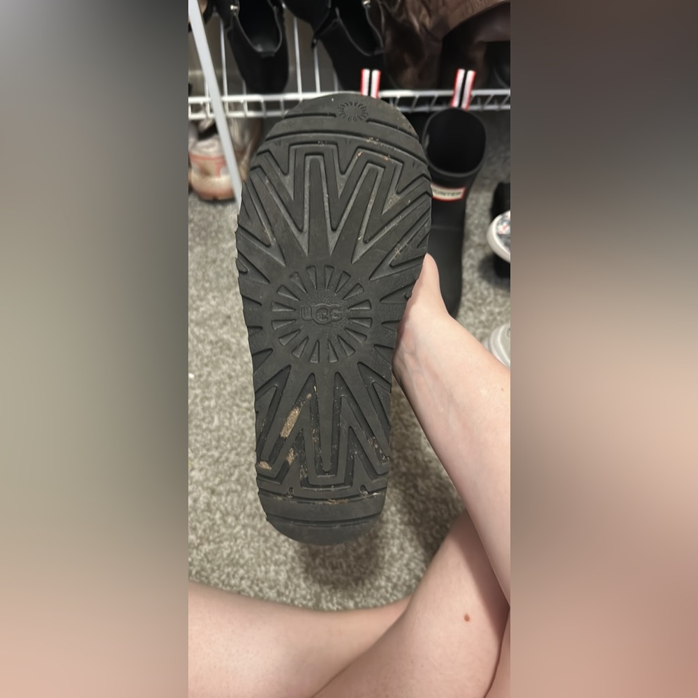 Black Ugg boots